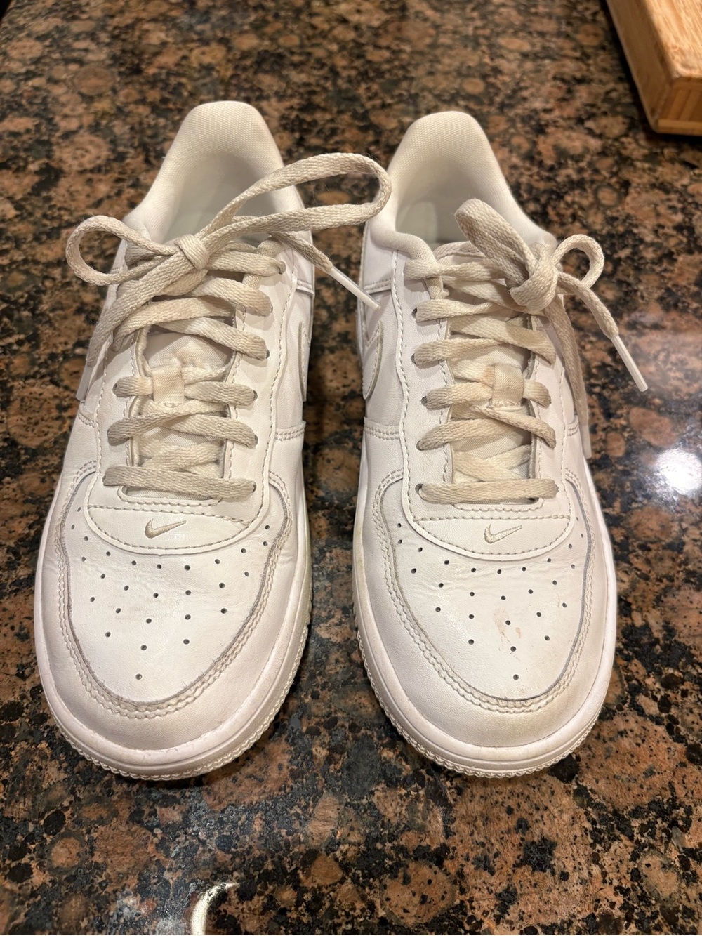 Nike Air Force 1 | Youth 3